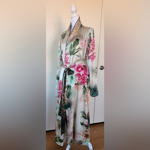 adriana Iglesias Dresses & Skirts - 94% Silk Gardenia Robe by Adriana Iglesias